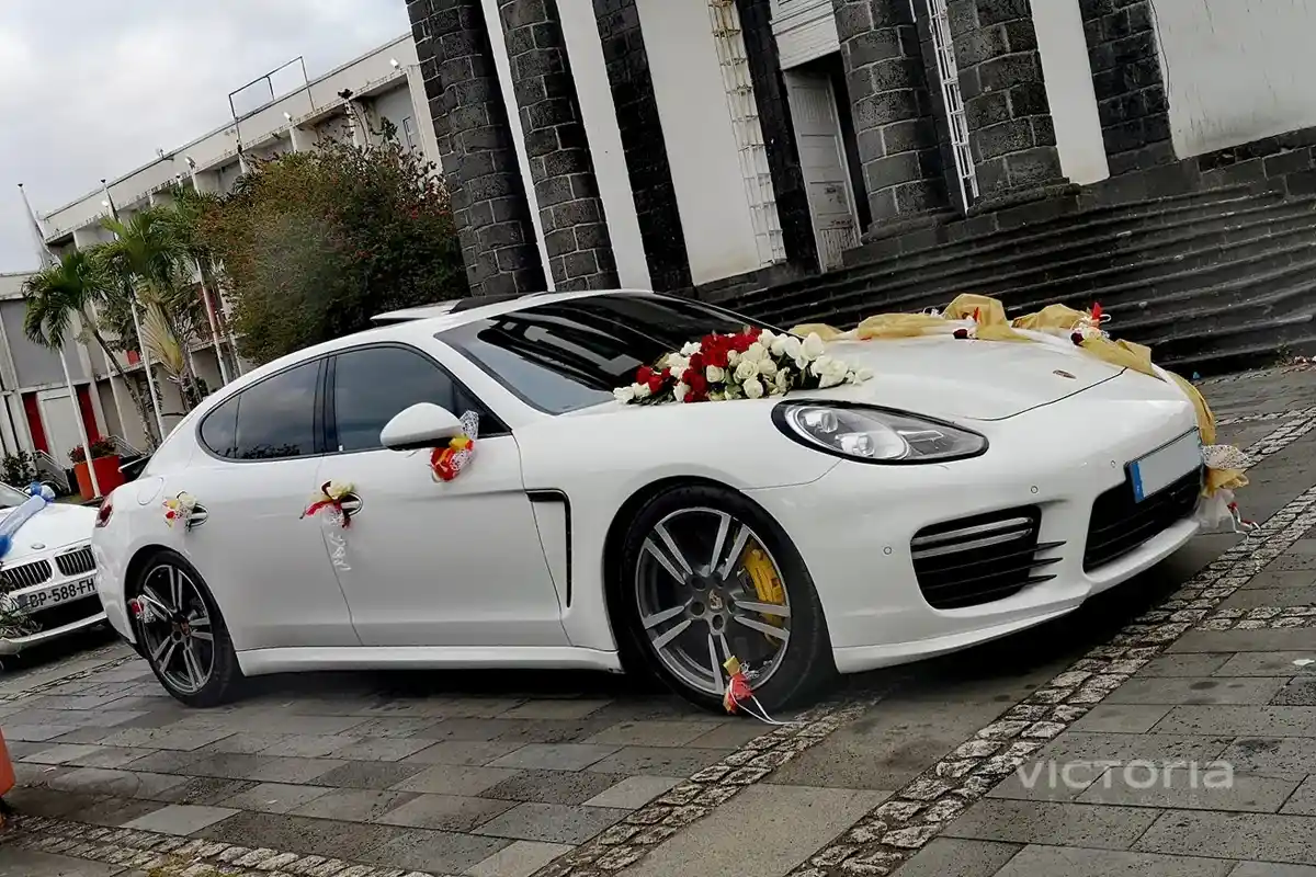 Hire Porsche Panamera on Rent