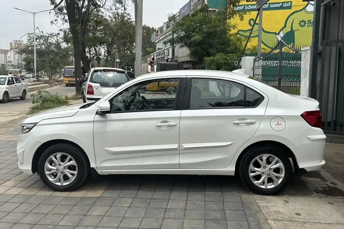 Honda Amaze on Rent