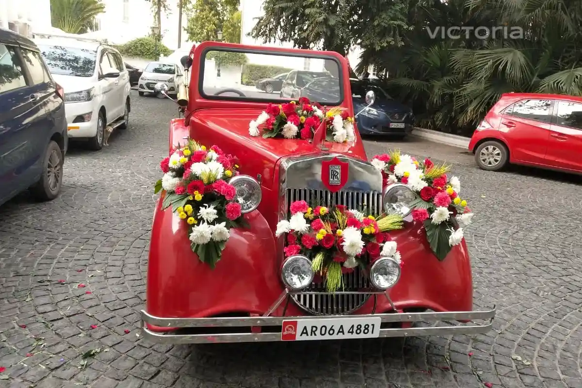 Red Vintage Wedding Car