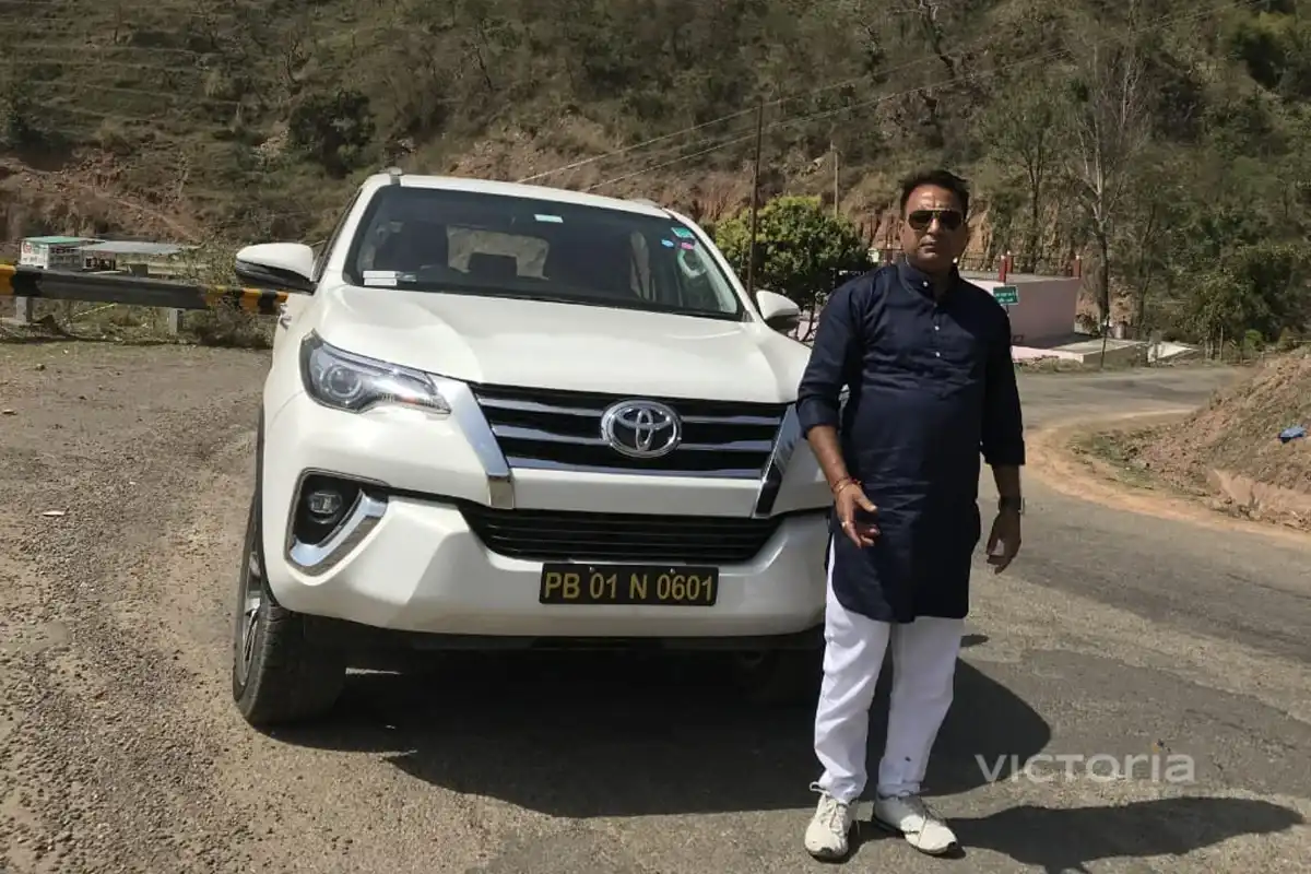 Rent a Fortuner for Hill Station